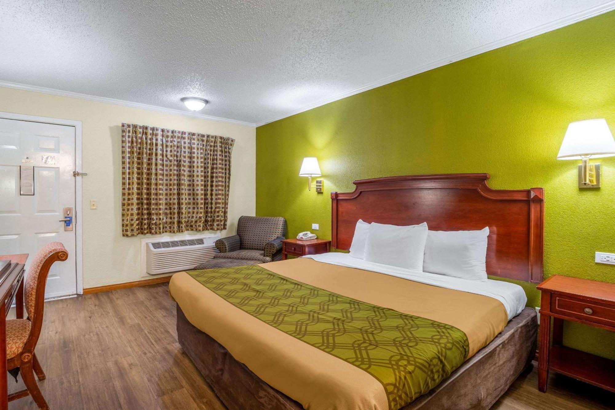 Rodeway Inn & Suites Fort Jackson Columbia Ngoại thất bức ảnh