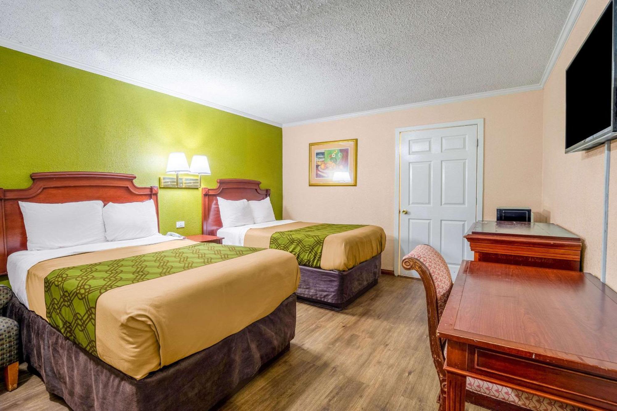 Rodeway Inn & Suites Fort Jackson Columbia Ngoại thất bức ảnh